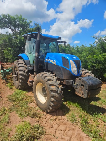 Trator New Holland T7.205 ano 2022 - T7.205 - Máquinas Agrícolas