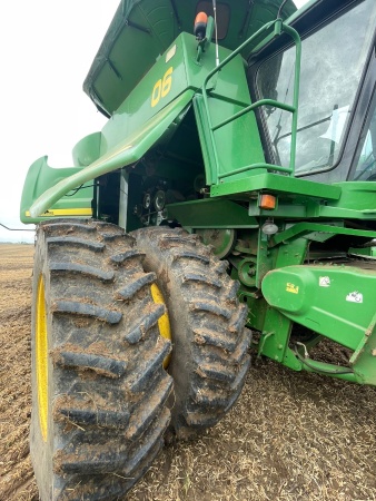 Colheitadeira John Deere STS 9770 ano 2011