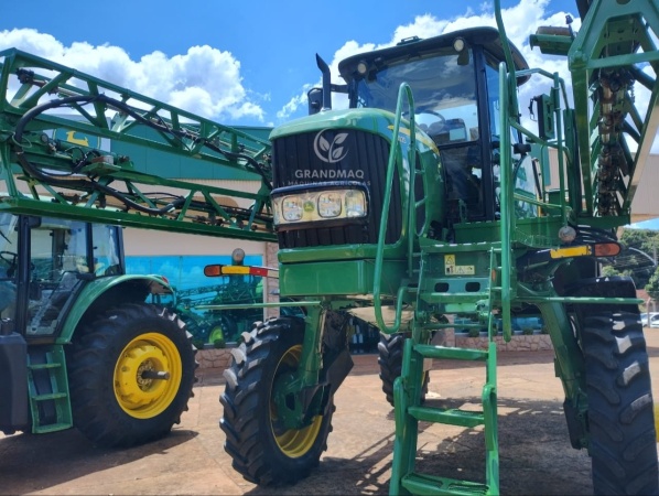 Pulverizador Autopropelido John Deere 4025 ano 2019