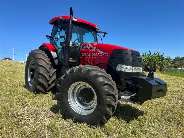 Trator Case PUMA 200 ano 2019