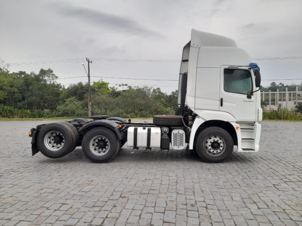 Caminhão Volkswagen 25360 6x2 ano 2021 - 25360 6x2 - Caminhões e Carretas