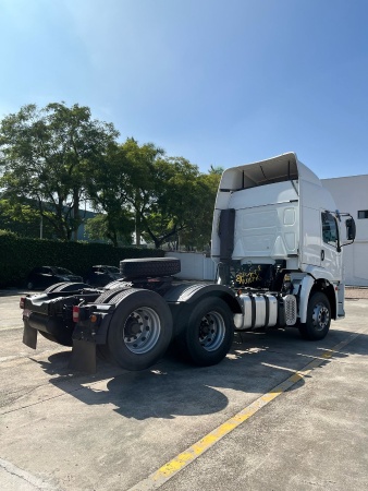 Caminhão Volkswagen 25360 6x2 ano 2022