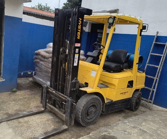 Empilhadeira Hyster 50UT GLP ano 2004