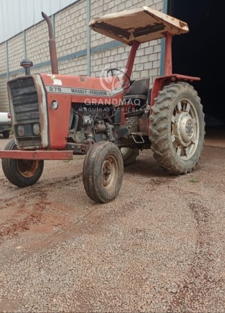 Trator Massey Ferguson 275