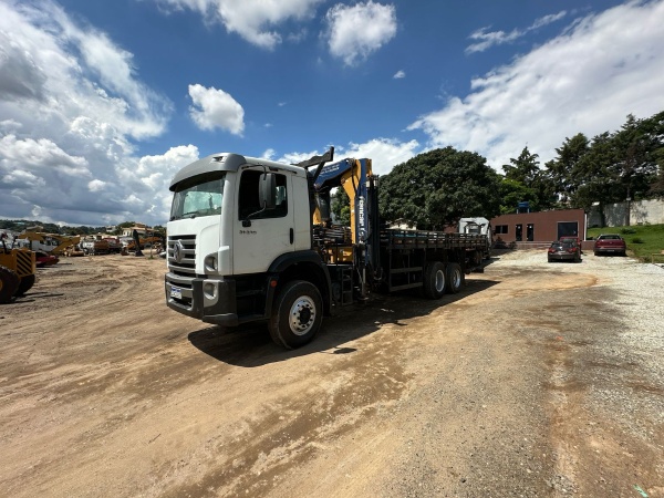 Caminhão Volkswagen 31320 - 31320 - Caminhões e Carretas