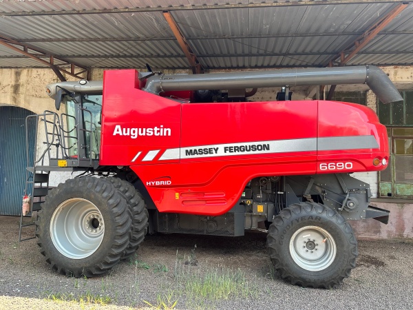 Colheitadeira Massey Ferguson MF6690 ano 2020