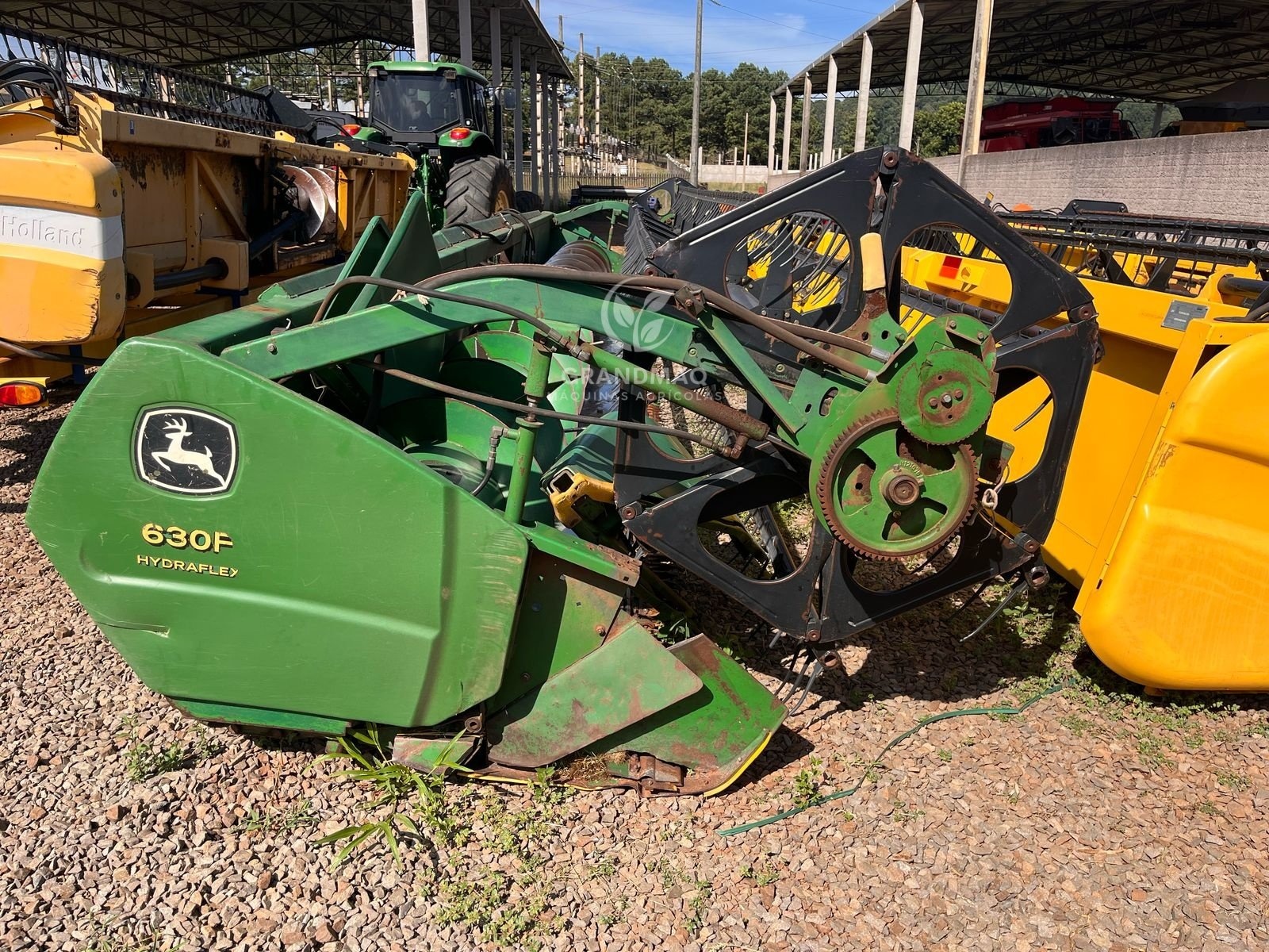 Plataforma John Deere 630F ano 2004