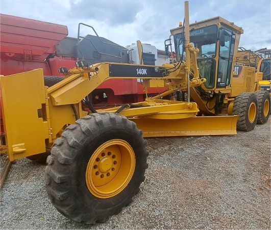 Motoniveladora Caterpillar 140 K ano 2014