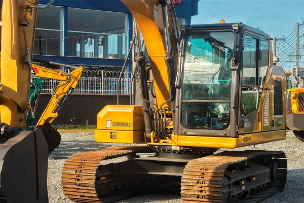 Escavadeira LOVOL FR150F ano 2026