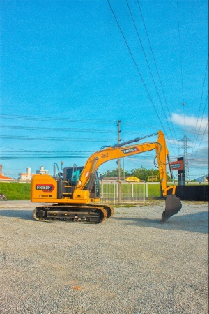 Escavadeira LOVOL FR150F ano 2026