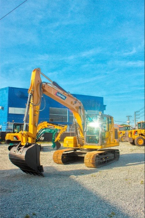 Escavadeira LOVOL FR150F ano 2025
