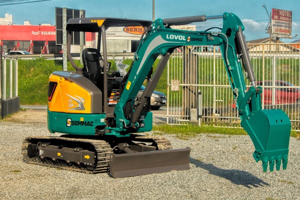 Mini Escavadeira LOVOL FR30F-u ano 2026