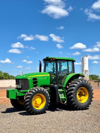 Trator John Deere 6190J ano 2018