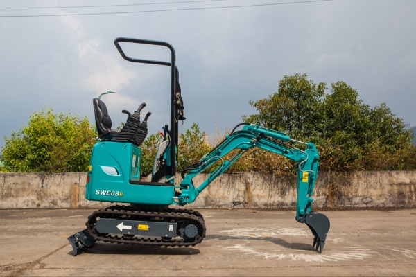 Mini Escavadeira Sunward SWE 08 B ano 2025