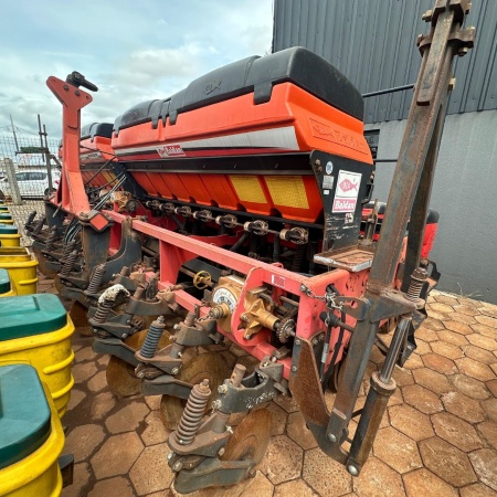 Plantadeira Baldan SP 5500 ano 2012