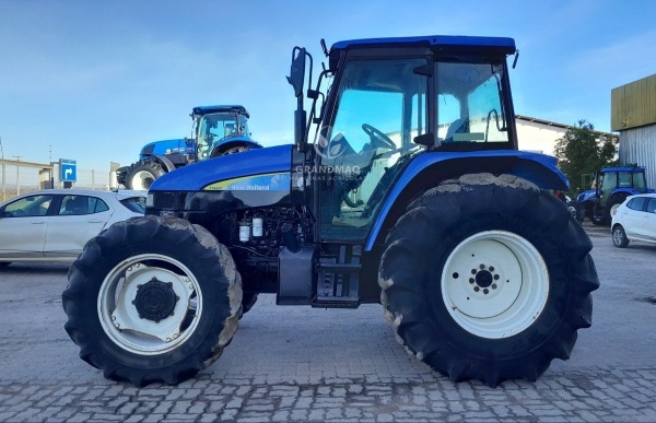 Trator New Holland TS6020 ano 2009 - TS6020 - Máquinas Agrícolas