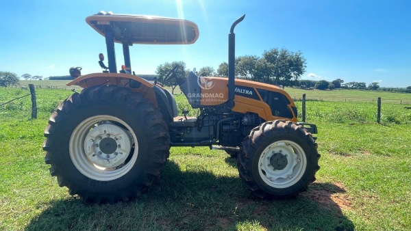 Trator Valtra A800R ano 2023