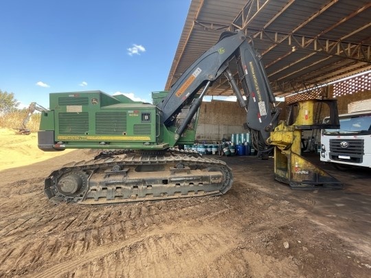 Skidder John Deere 948L ano 2021