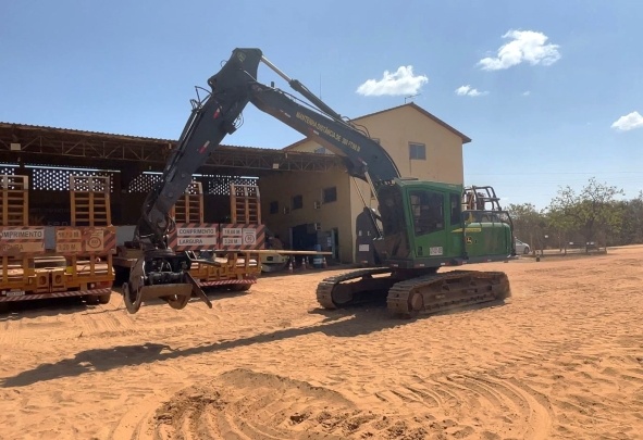 Harvester John Deere 2144G ano 2021