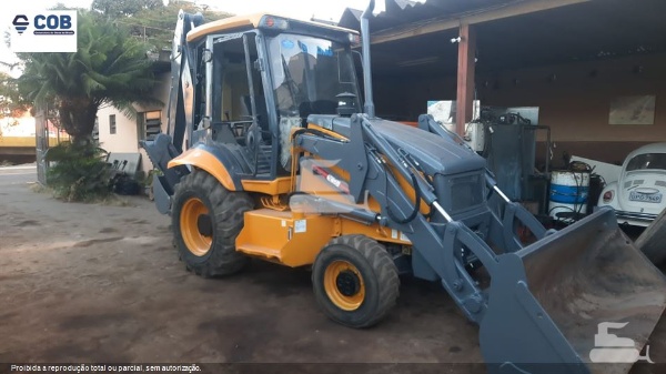 Retroescavadeira XCMG XC870BR-I ano 2018