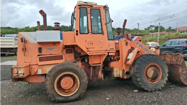 Pá Carregadeira Fiatallis FR120 ano 2002