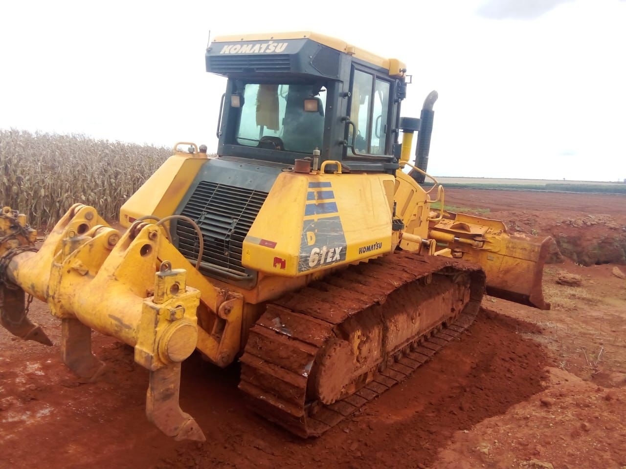 Trator de Esteira Komatsu D61-EX ano 2020
