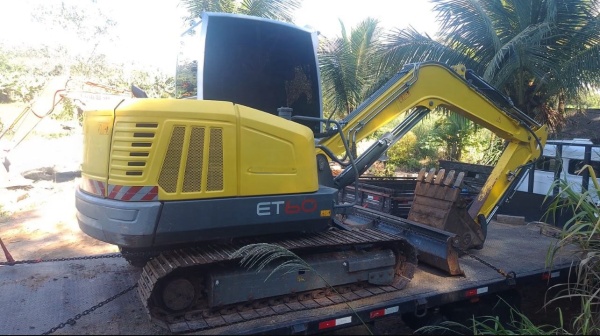 Mini Escavadeira Wacker Neuson ET75 ano 2023