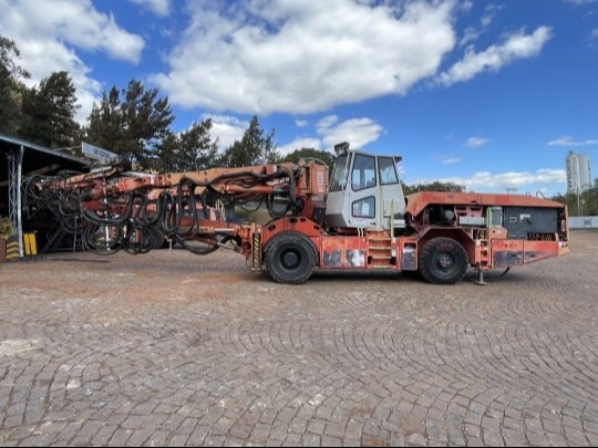 Perfuratriz Sandvik DT1130SC ano 2013 - DT1130SC - Máquinas para Mineração