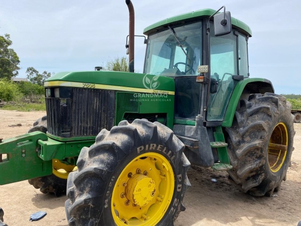 Trator John Deere 7505 - Máquinas Agrícolas