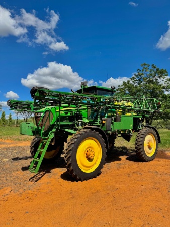 Pulverizador Autopropelido John Deere 4730