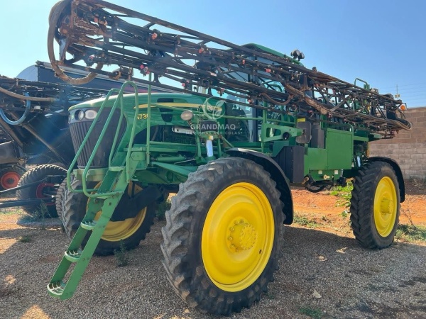 Pulverizador Autopropelido John Deere 4730 ano 2009