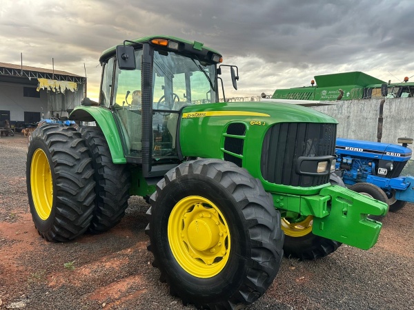 Trator John Deere 6145J ano 2012 - 6145J - Máquinas Agrícolas