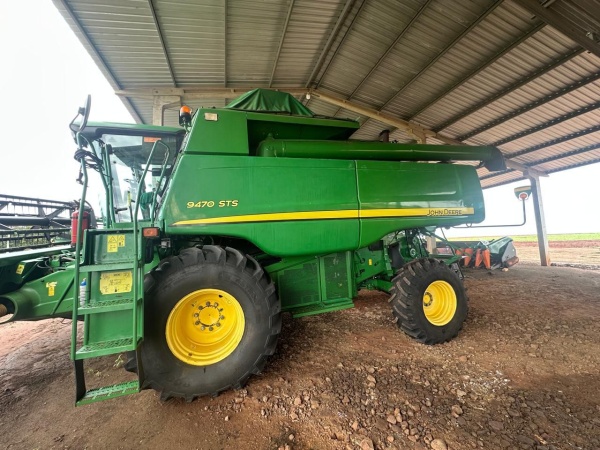 Colheitadeira John Deere 9470 STS ano 2011