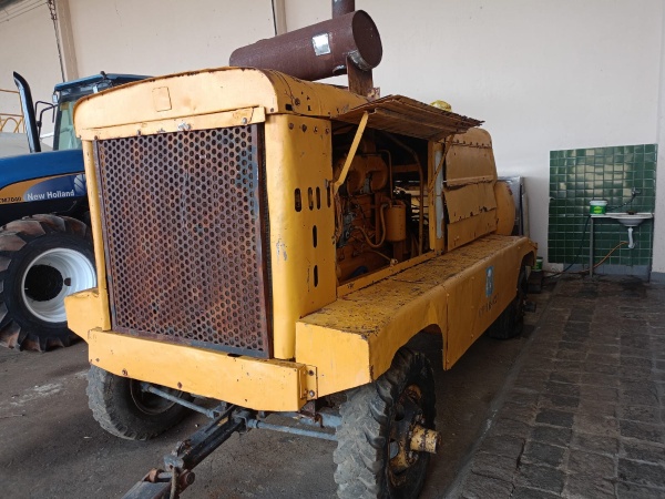 Compressor de ar Ingersoll Rand DXL 750 ano 1980