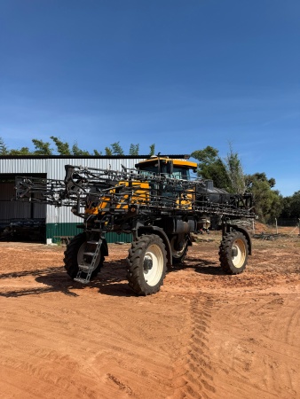 Pulverizador Autopropelido Valtra BS2225H ano 2022