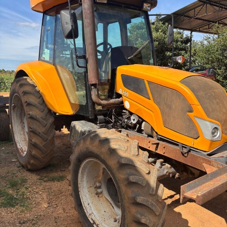 Trator Valtra A750 ano 2018
