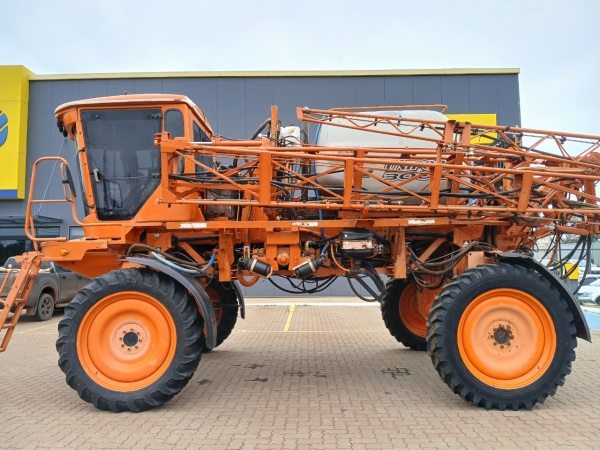 Pulverizador Autopropelido Jacto Uniport 3000 ano 2005