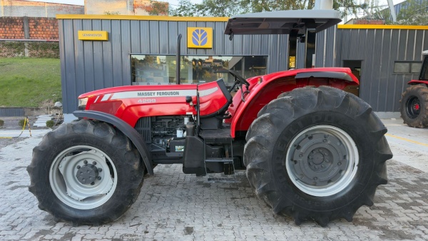 Trator Massey Ferguson MF 4299 ano 2016