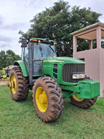 Trator John Deere 6190J ano 2017