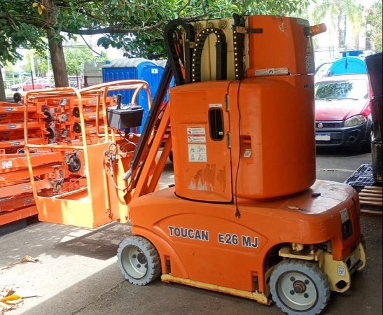 Plataforma JLG TOUCAN - E 26MJ ano 2014