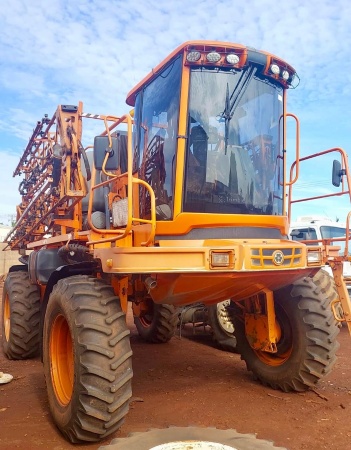 Pulverizador Autopropelido Jacto Uniport 3000 Plus ano 2016