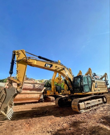 Escavadeira Caterpillar 336D ano 2018