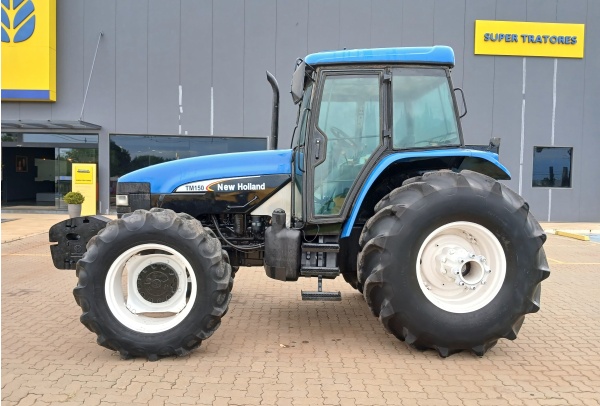Trator New Holland TM 150 ano 2007