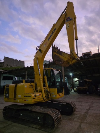 Escavadeira Komatsu PC130 ano 2012