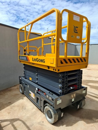 Plataforma Liugong LSC1012DH ano 2023