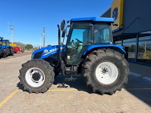 Trator New Holland TL 75E ano 2014