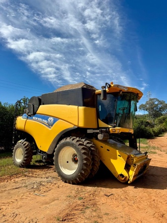 Colheitadeira New Holland CR 5.85 ano 2019