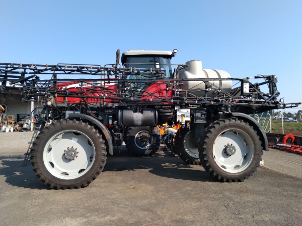 Pulverizador Autopropelido Massey Ferguson MF 9030 ano 2015