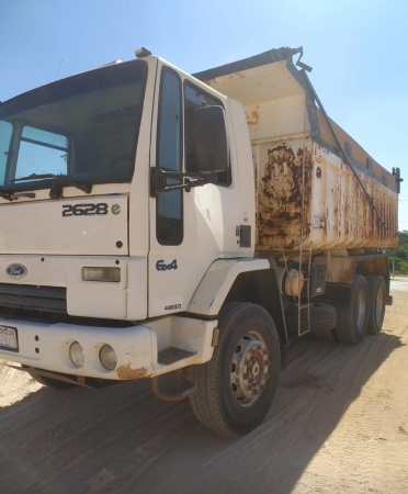 Caminhão Ford CARGO 2628 ano 2011 - CARGO 2628 - Caminhões e Carretas