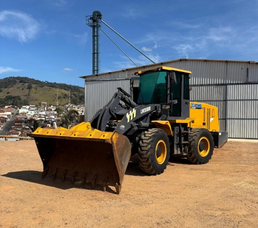 Pá Carregadeira XCMG LW300BR ano 2022